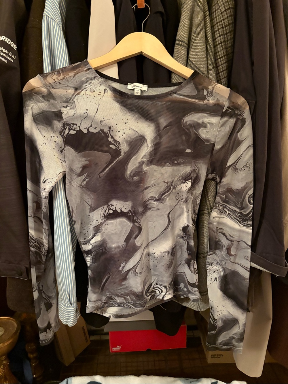Reitmans Marble-Print Long Sleeve Top - Black & Gray